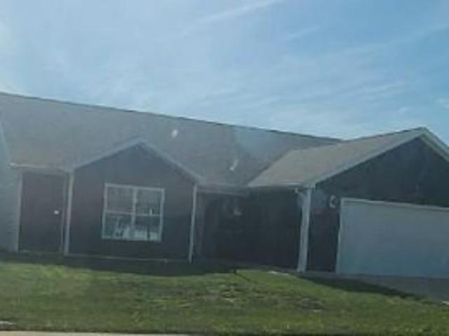 House for sale in Chandler, Warrick County