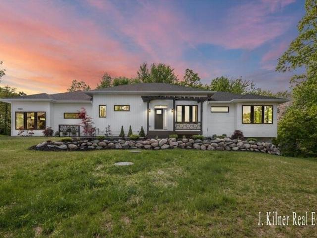 House for sale in Greenville