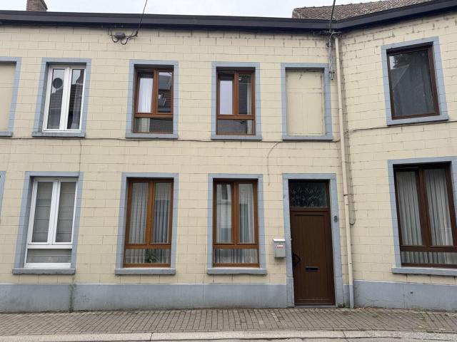 Maison location à Nederhem, Halle