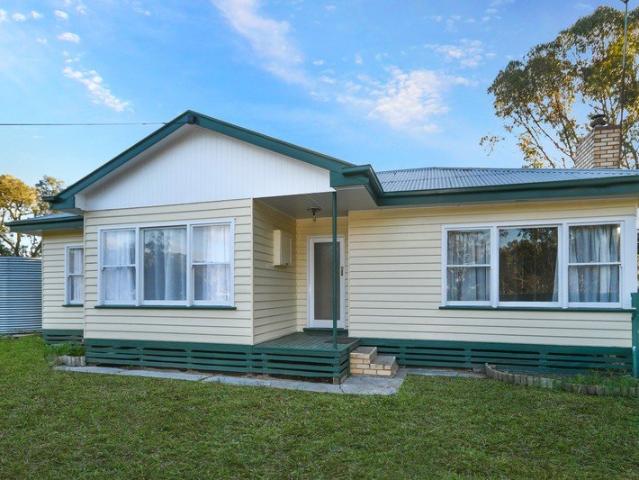 House for sale in Callawadda, Victoria