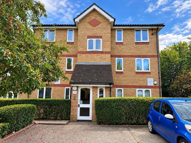 Studio for rent in London Borough of Enfield, Greater London