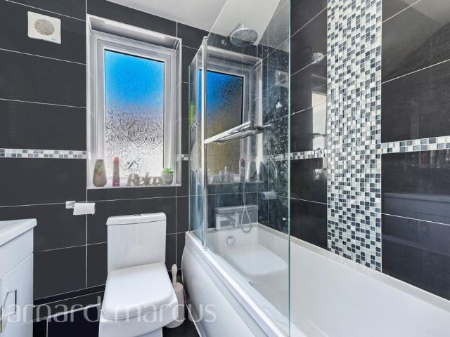 House for rent in Croydon, Waddon