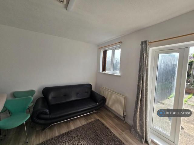 House for rent in Northville, Filton