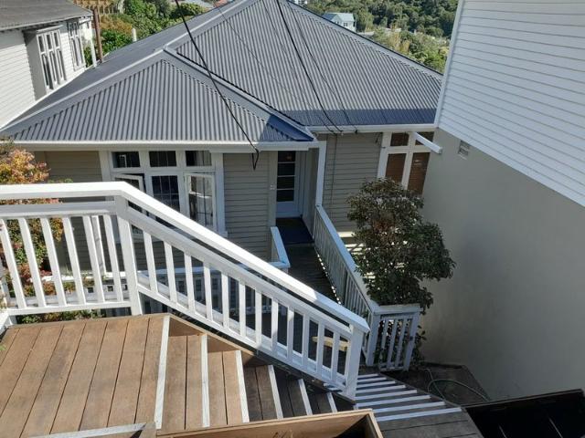 Apartment for rent in Wadestown, Wellington