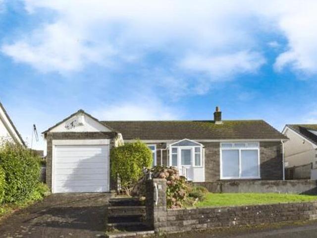 House for sale in Lamellion, Cornwall
