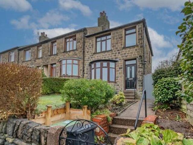 House for sale in Holmfirth, West Yorkshire