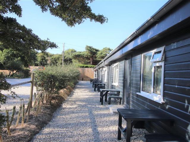 Studio for rent in Studland
