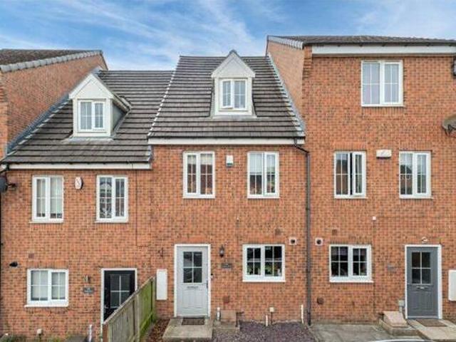 House for sale in Thorpe, West Yorkshire