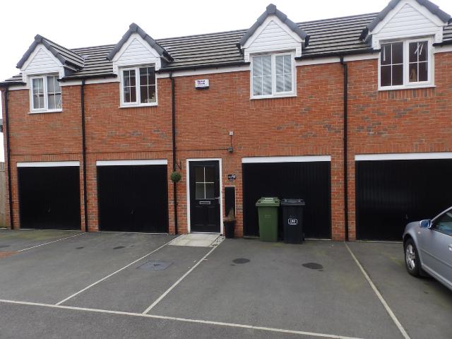 Apartment for rent in Thorpe, West Yorkshire