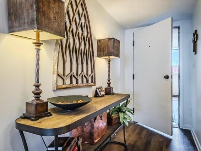 Condo for sale in Memphis, Tennessee