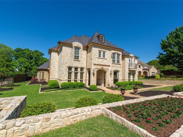 House for sale in Grapevine, Texas