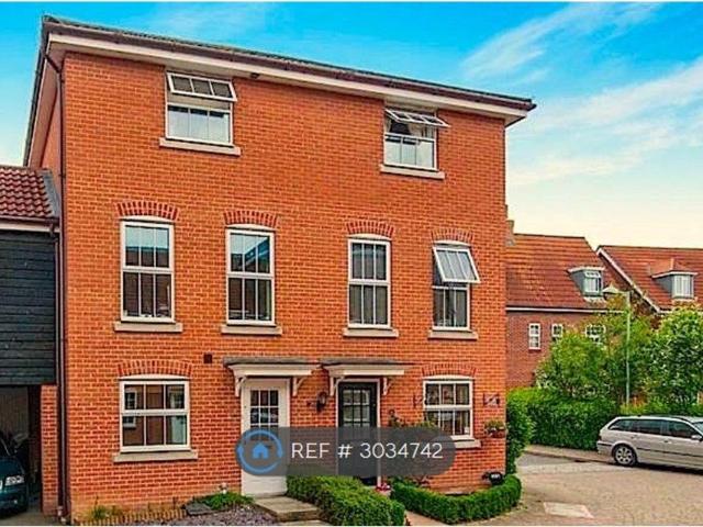 House for rent in Moreton Hall, Chedburgh