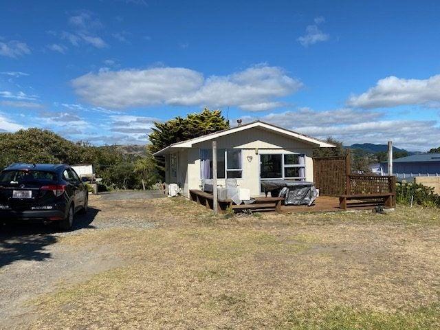 House for rent in Waikanae Beach, Wellington