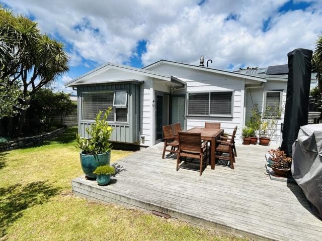 House for rent in Waikanae Beach, Wellington