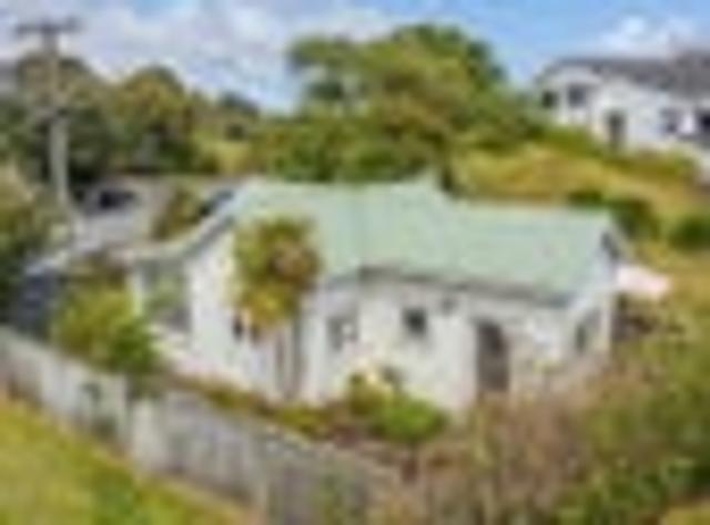 House for rent in Waikanae Beach, Wellington