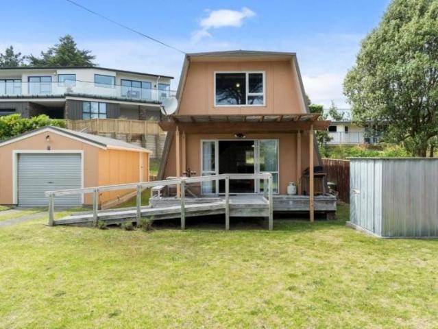 House for rent in Waikanae Beach, Kāpiti Coast District