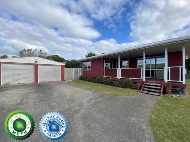 House for rent in Waikanae Beach, Wellington