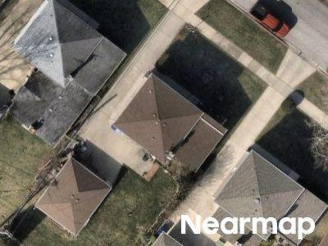 House for sale in Des Plaines, Illinois