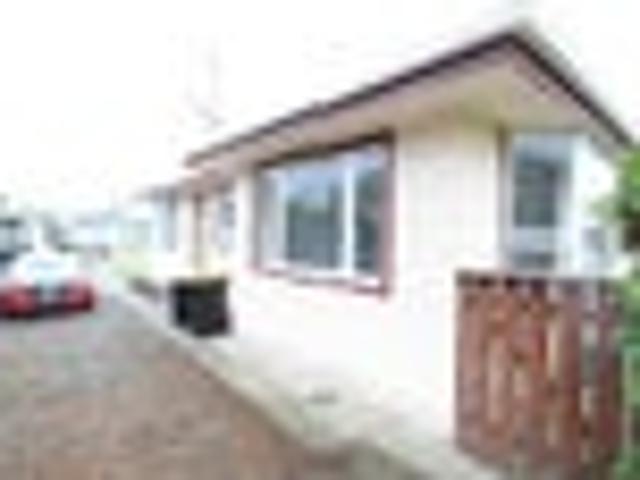 House for rent in Waikiwi