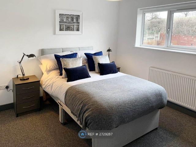 Room for rent in Stoke, Stoke-on-Trent