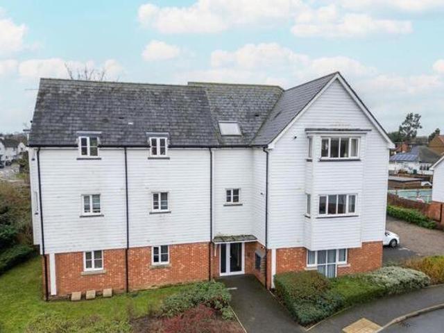 House for sale in Rochester, Kent