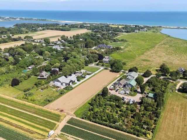 Land for sale in Wainscott