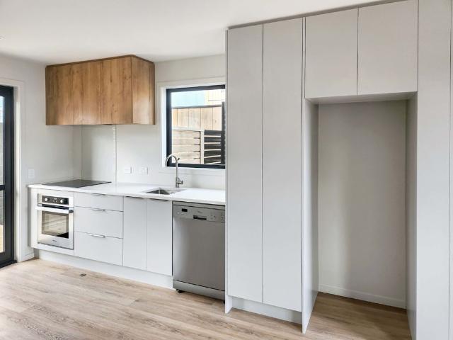 Townhouse for rent in Days Bay, Wellington
