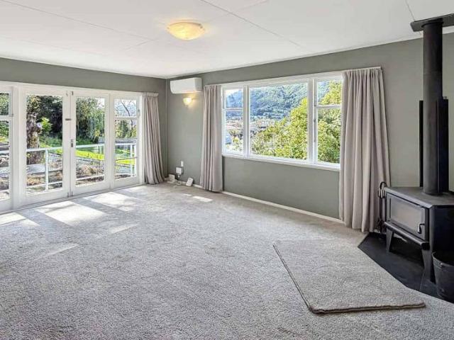 House for rent in Days Bay, Wellington