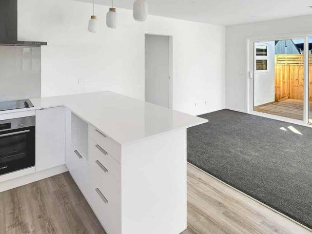 Apartment for rent in Days Bay, Wellington