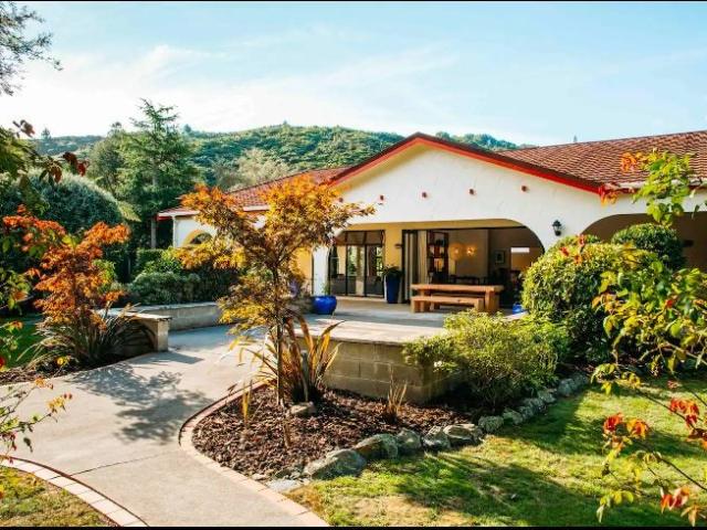 House for rent in Days Bay, Wellington