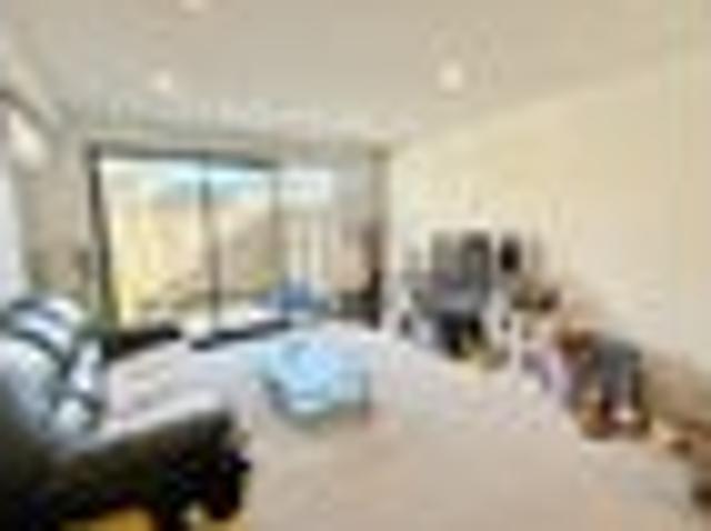 Townhouse for rent in Days Bay, Wellington