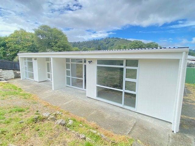 Apartment for rent in Days Bay, Wellington