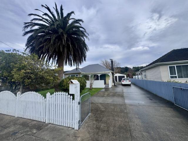 House for rent in Days Bay, Wellington