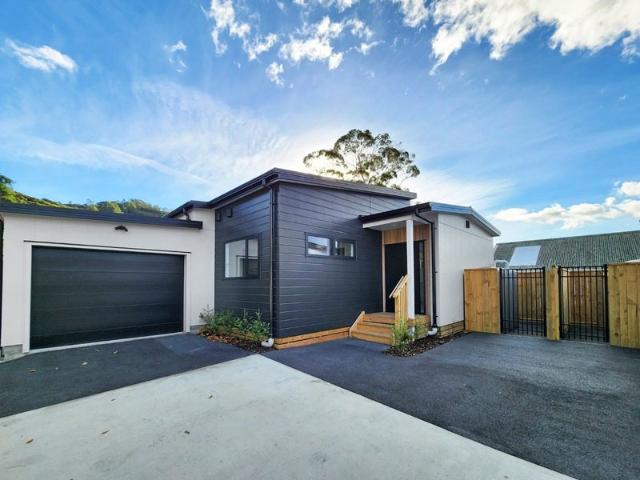 Apartment for rent in Days Bay, Wellington