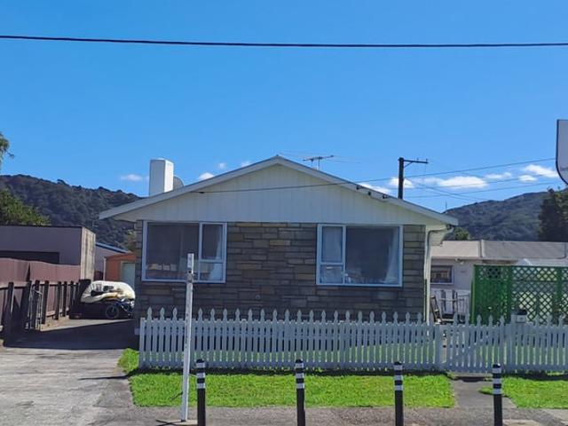House for rent in Days Bay, Wellington