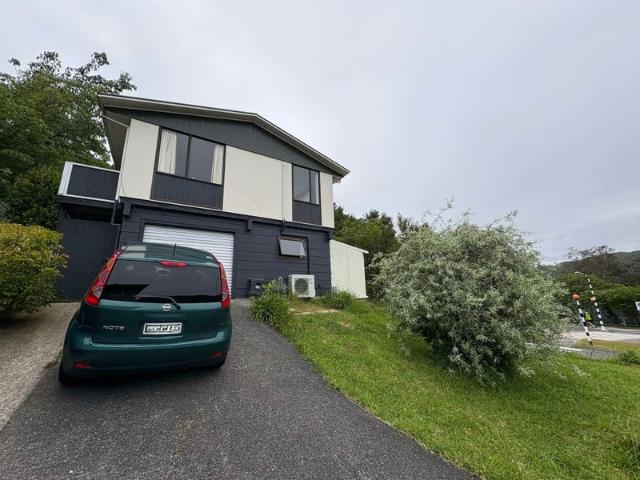 House for rent in Days Bay, Wellington