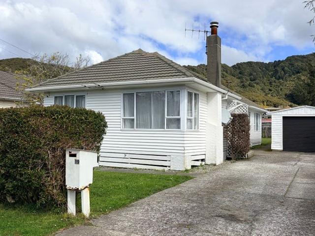 House for rent in Wainuiomata, Lower Hutt