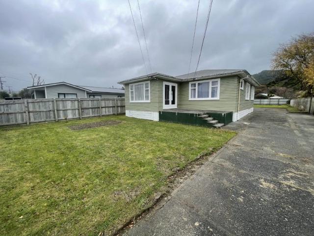 House for rent in Days Bay, Wellington