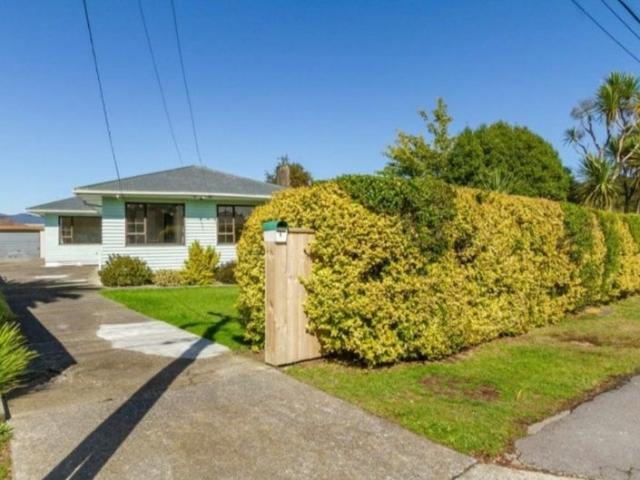 House for rent in Days Bay, Wellington