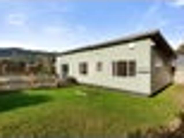 House for rent in Arakura, Lower Hutt
