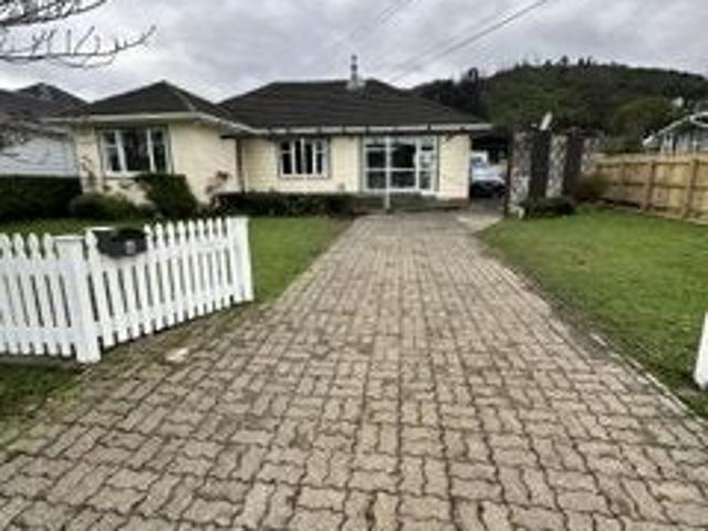 House for rent in Days Bay, Wellington