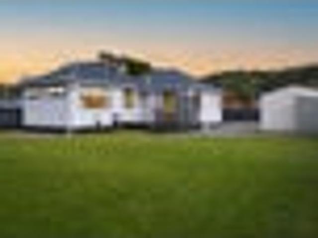 House for sale in Days Bay, Wellington
