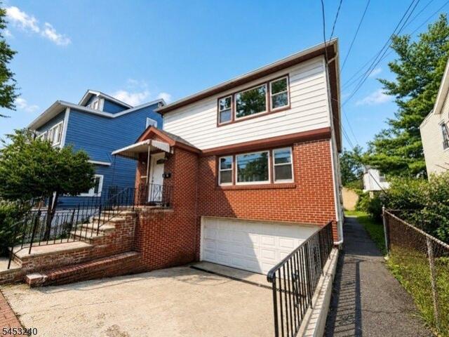 House for sale in Newark, Essex County