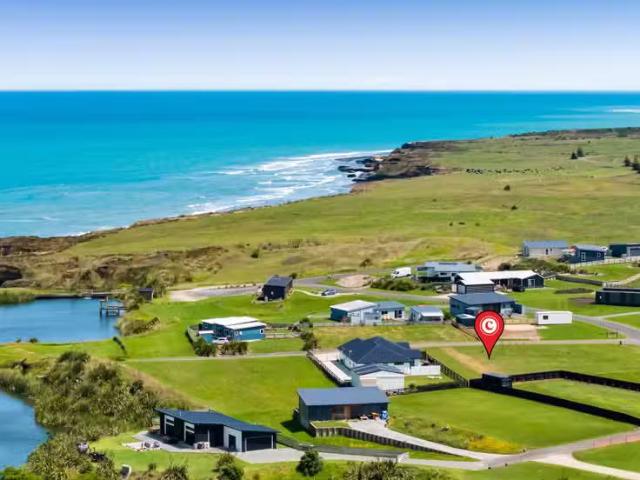 House for sale in Waverley, Taranaki