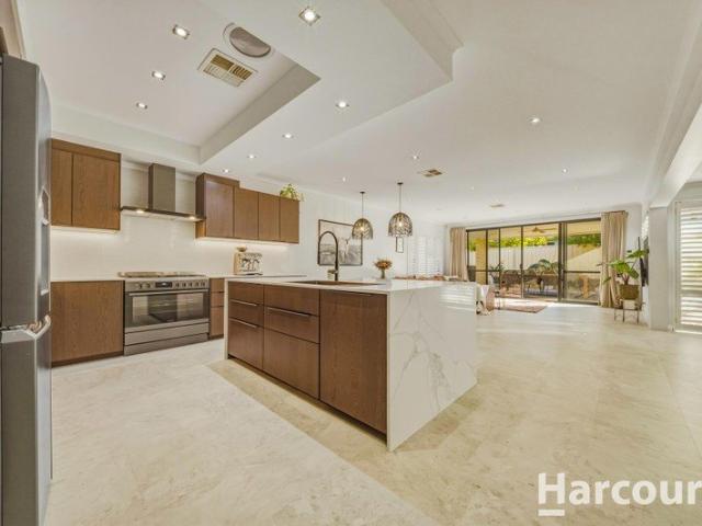 House for sale in Hammond Park, Western Australia