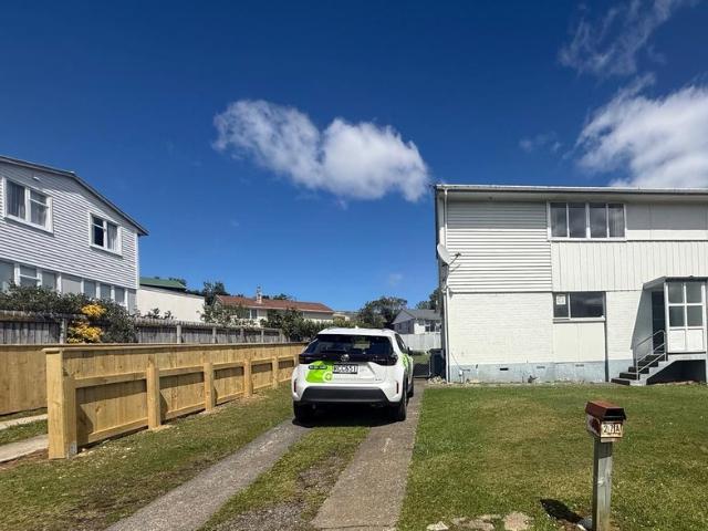 Apartment for rent in Waitangirua, Porirua