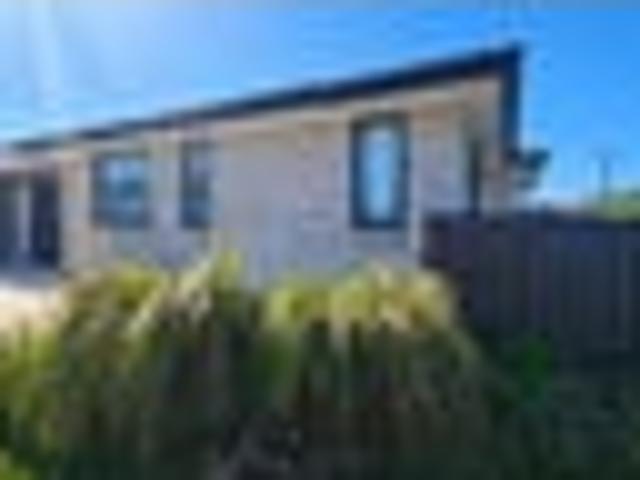 Townhouse for rent in Waitara, New Plymouth District