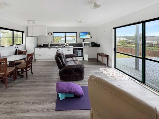 House for rent in Waitārere Beach, Horowhenua District