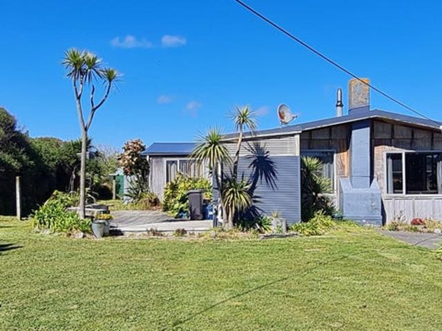 House for rent in Waitārere Beach, Horowhenua District