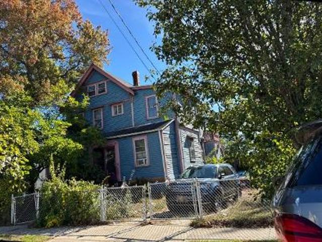 House for sale in Bowdoin Apartments, Malden
